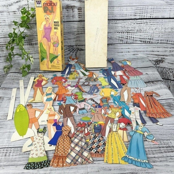 Vintage Toy 60 pc Malibu PJ Barbie Ken Magic Paper Dolls Clothes Surfer 1972 - Picture 4 of 16